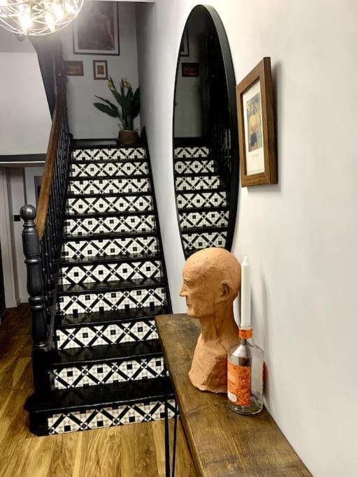 Chic Townhouse Near Tunnels Beaches Ilfracombe Luaran gambar