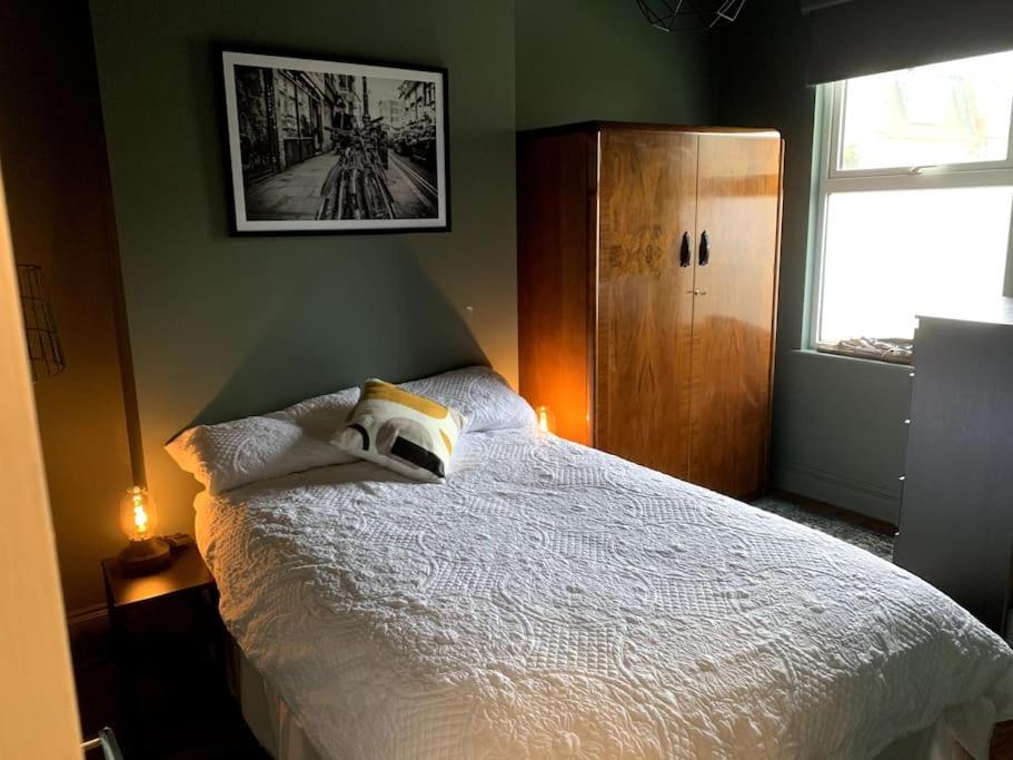 Chic Townhouse Near Tunnels Beaches Ilfracombe Luaran gambar