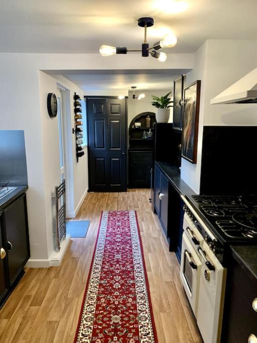 Chic Townhouse Near Tunnels Beaches Ilfracombe Luaran gambar