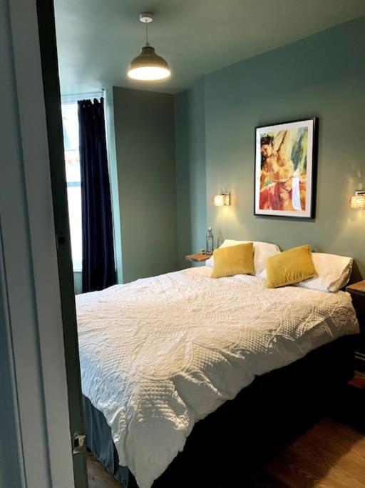 Chic Townhouse Near Tunnels Beaches Ilfracombe Luaran gambar
