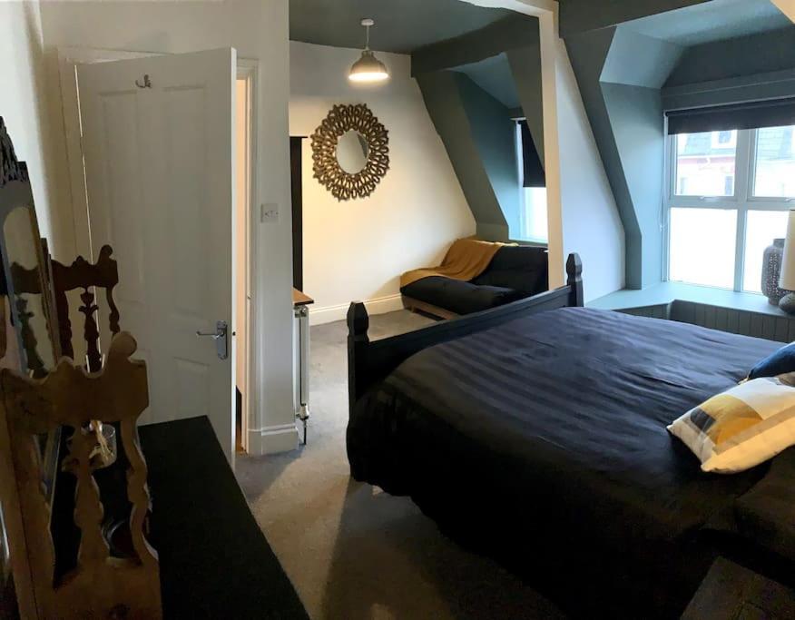 Chic Townhouse Near Tunnels Beaches Ilfracombe Luaran gambar